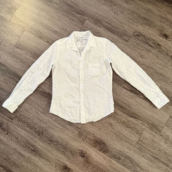 Frank & Eileen Barry Tailored Button-Up Shirt in Signature Crinkle - Picture 1 of 12